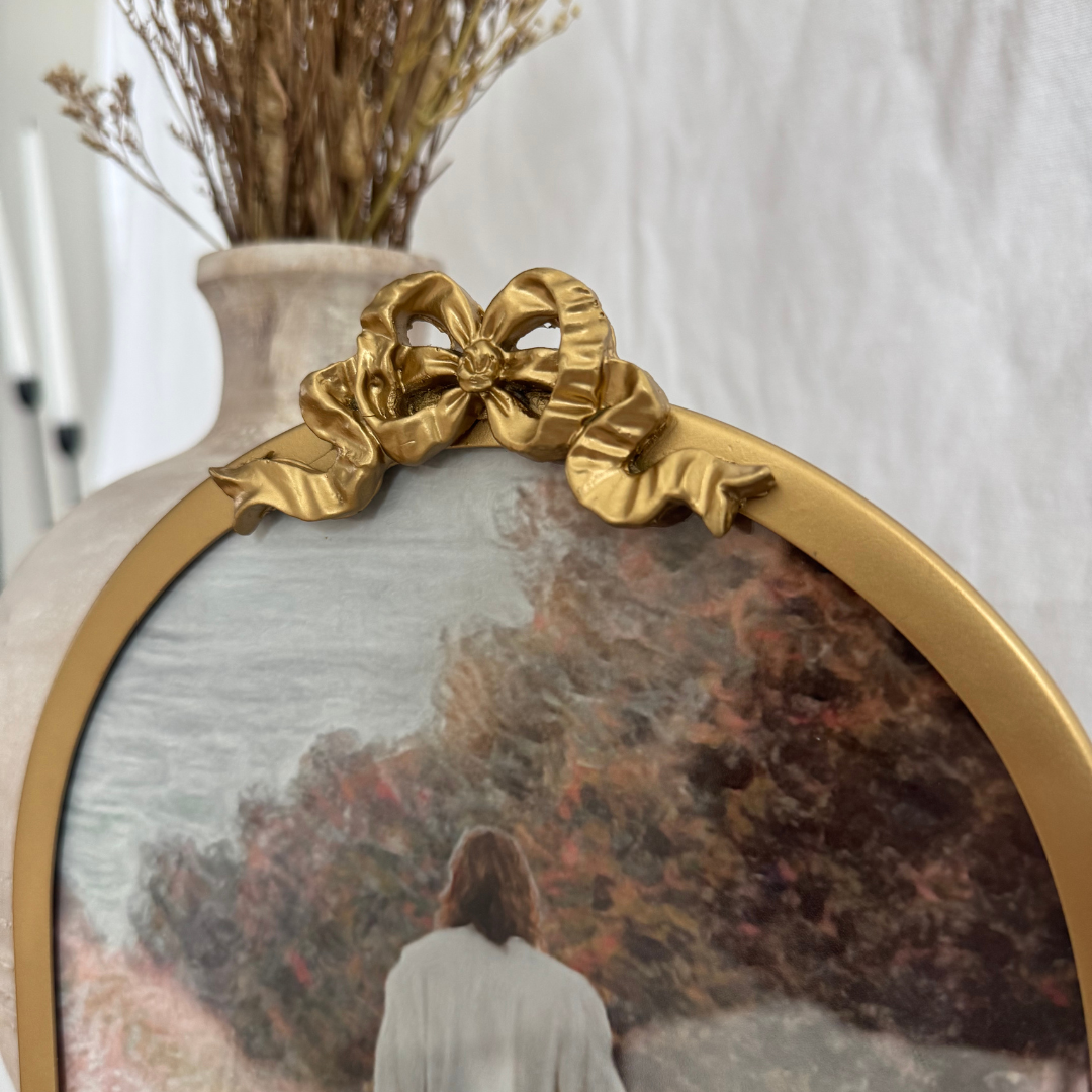 Vintage Ribbon Gold Frame - 5x7