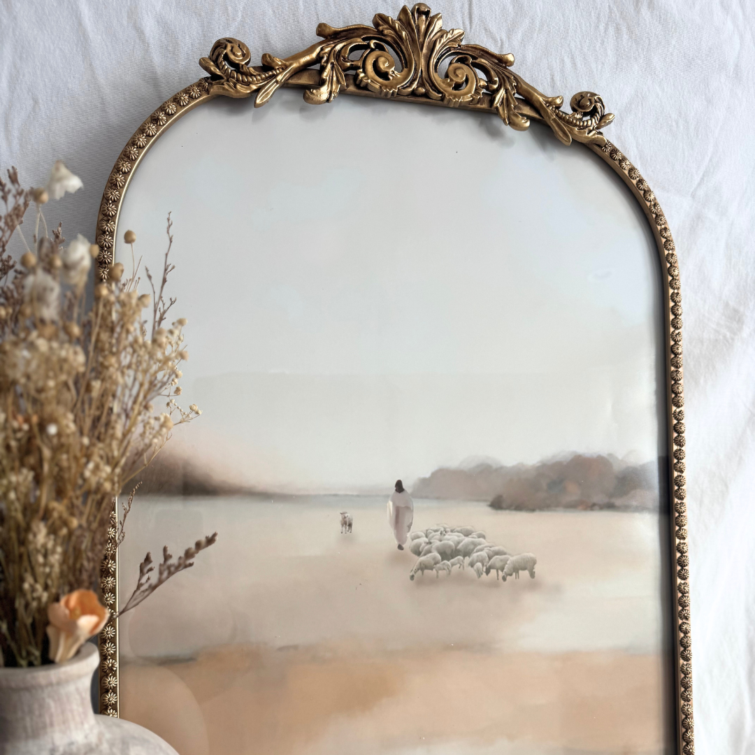 Vintage Gold Frame - XL 20x27