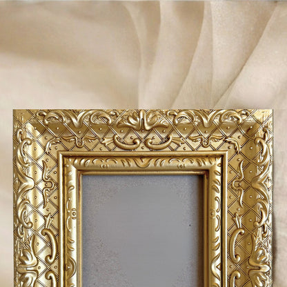 The Heritage Gold Frame - 8x10