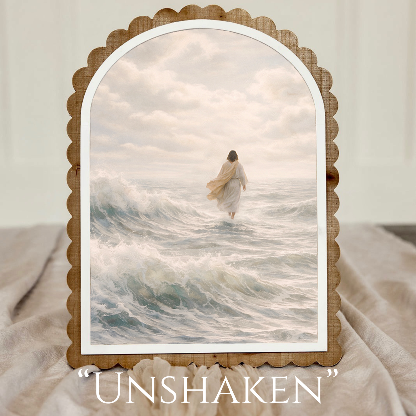 Scalloped Arch Wooden Frame - 10x14